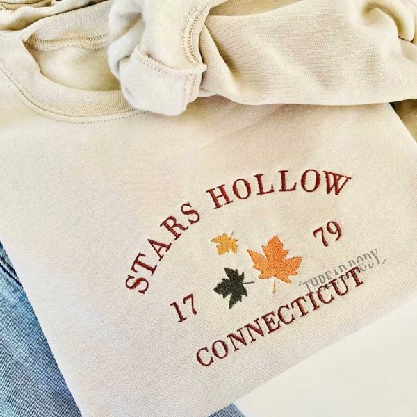 Stars Hollow Connecticut – Embroidered Sweatshirt