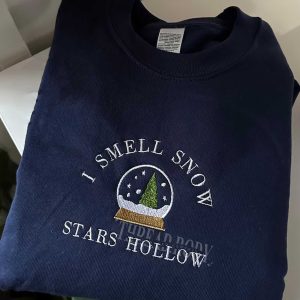 I Smell Snow – Embroidered Sweatshirt