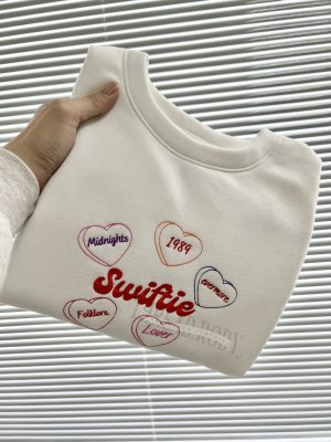 Swiftie – Embroidered Sweatshirt