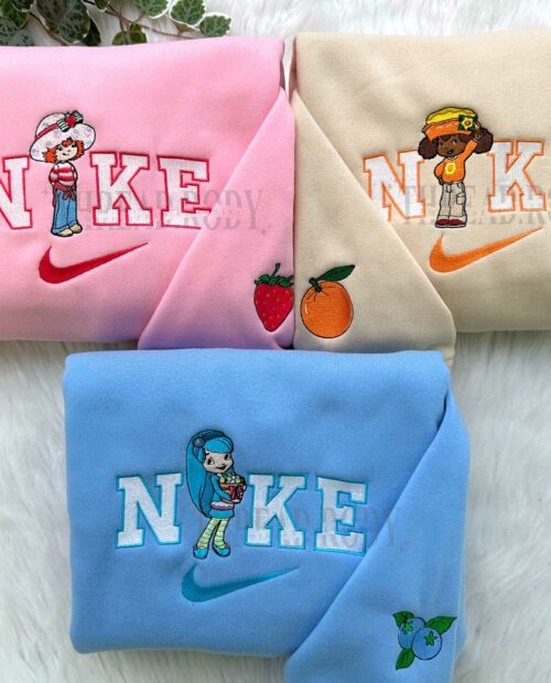 Strawberry Shortcake 2003 Embroidered Sweatshirt