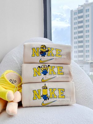 Youth – Minions Embroidered Sweatshirt