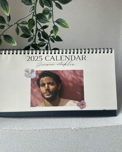 Jesen Ackles – Desk Calendar 2025
