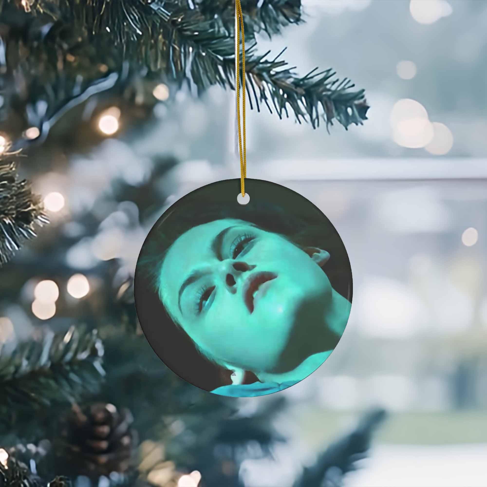 Twilight Bella Swan Christmas Ornament (Copy) Twilight Bella Swan Christmas Ornament (Copy)